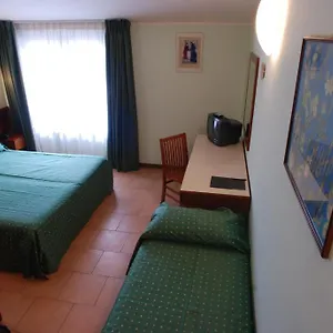 hotel-residence-brixellum.emilia-romagnahotels.net/